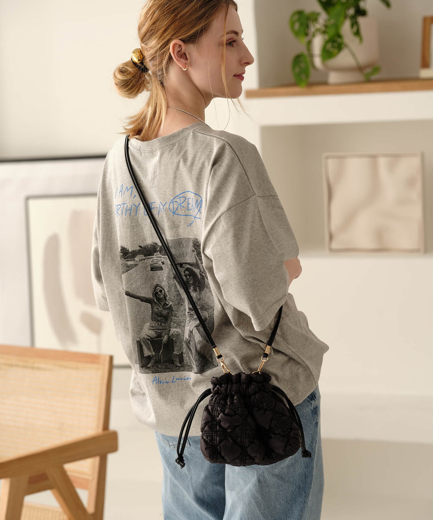 【MIA/ミア】バックプリントフォトTシャツ