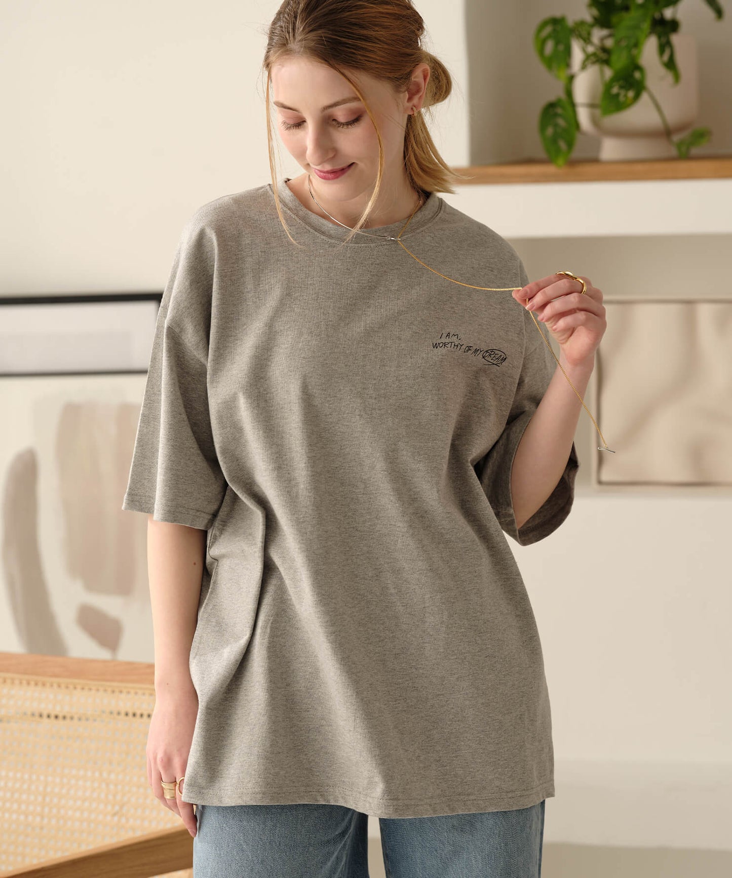 【MIA/ミア】バックプリントフォトTシャツ