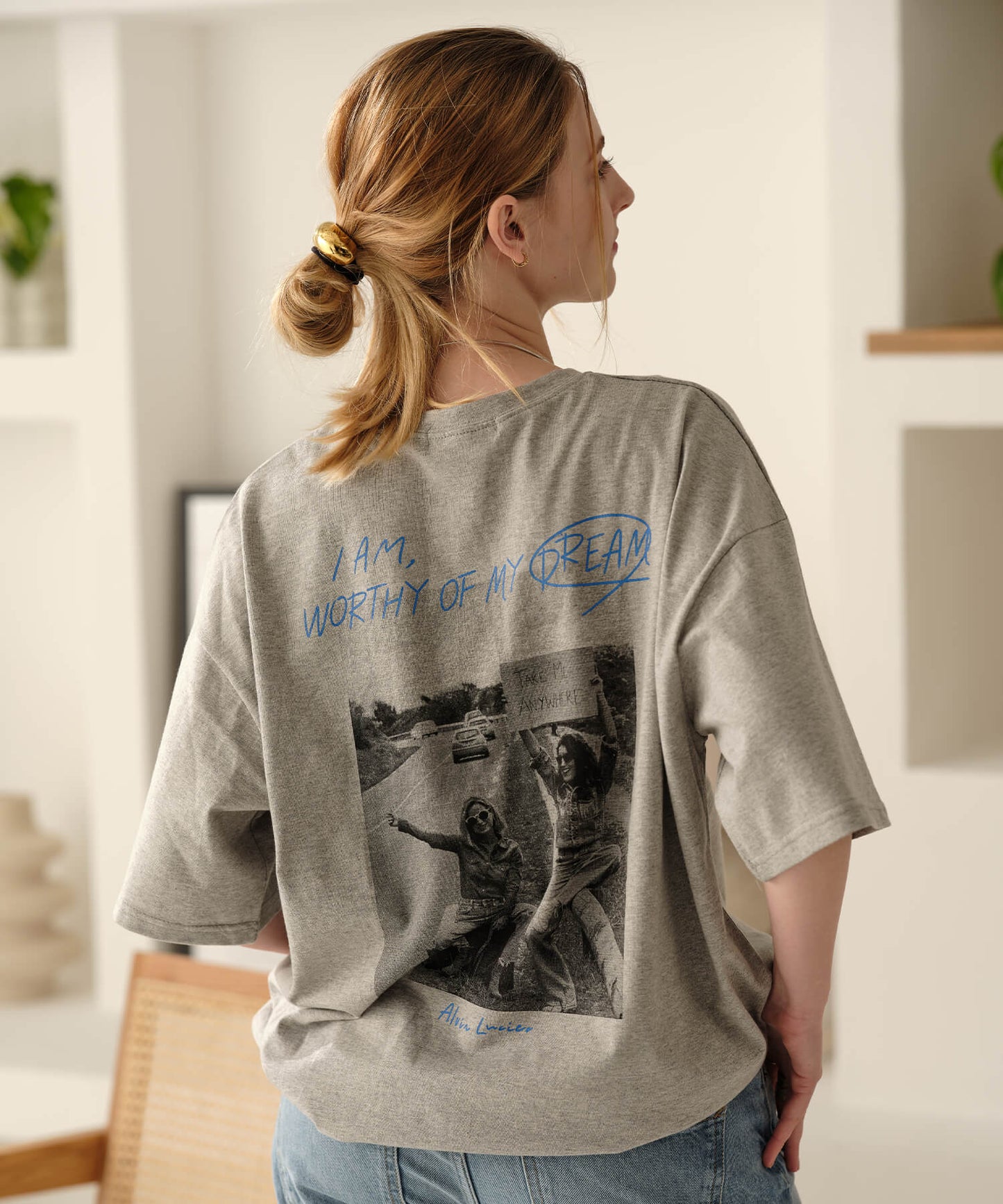 【MIA/ミア】バックプリントフォトTシャツ