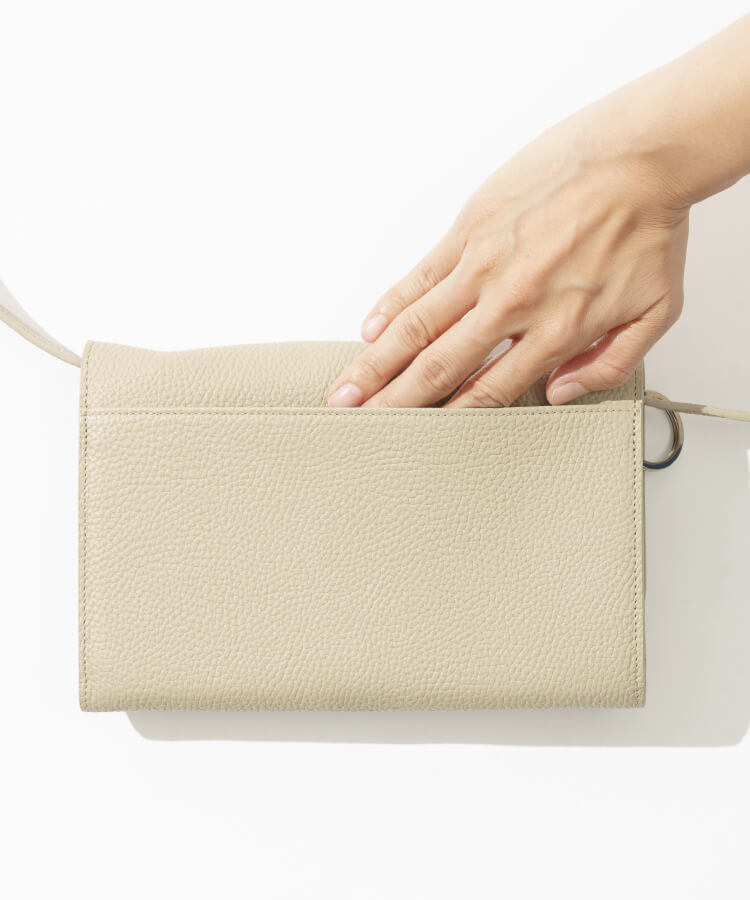 【ORNELLA/オルネラ】(BICO-22-1)リアルレザーバイカラースマホウォレットポシェット