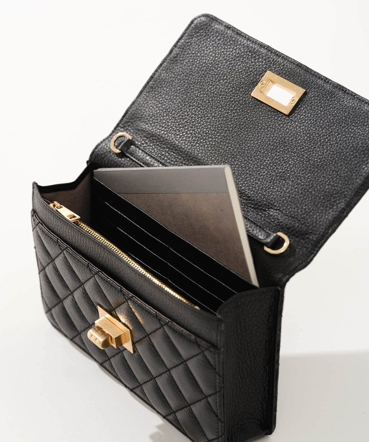 【新作早割★10%OFF】【ORNELLA/オルネラ】(NOVE-23)キルティングウォレットポシェット