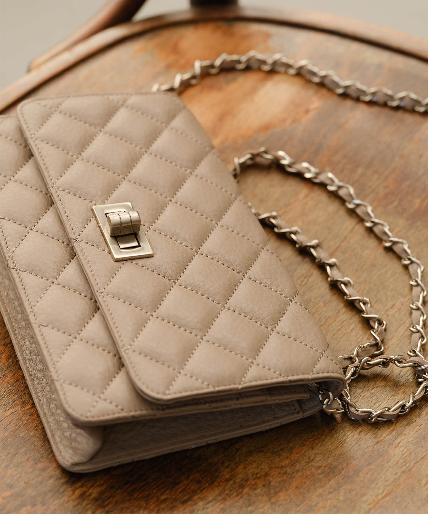 【新作早割★10%OFF】【ORNELLA/オルネラ】(NOVE-23)キルティングウォレットポシェット