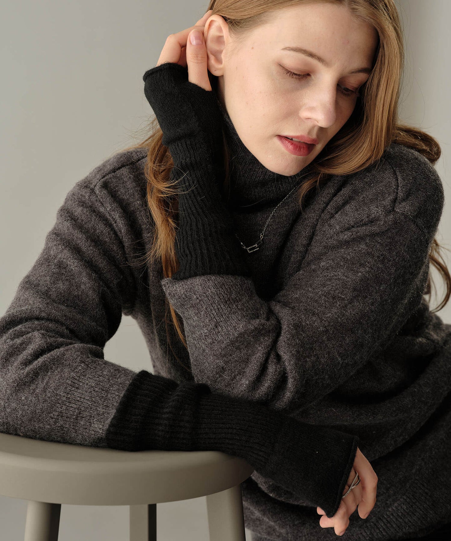 【MIA/ミア】タートルネックルーズニットPO