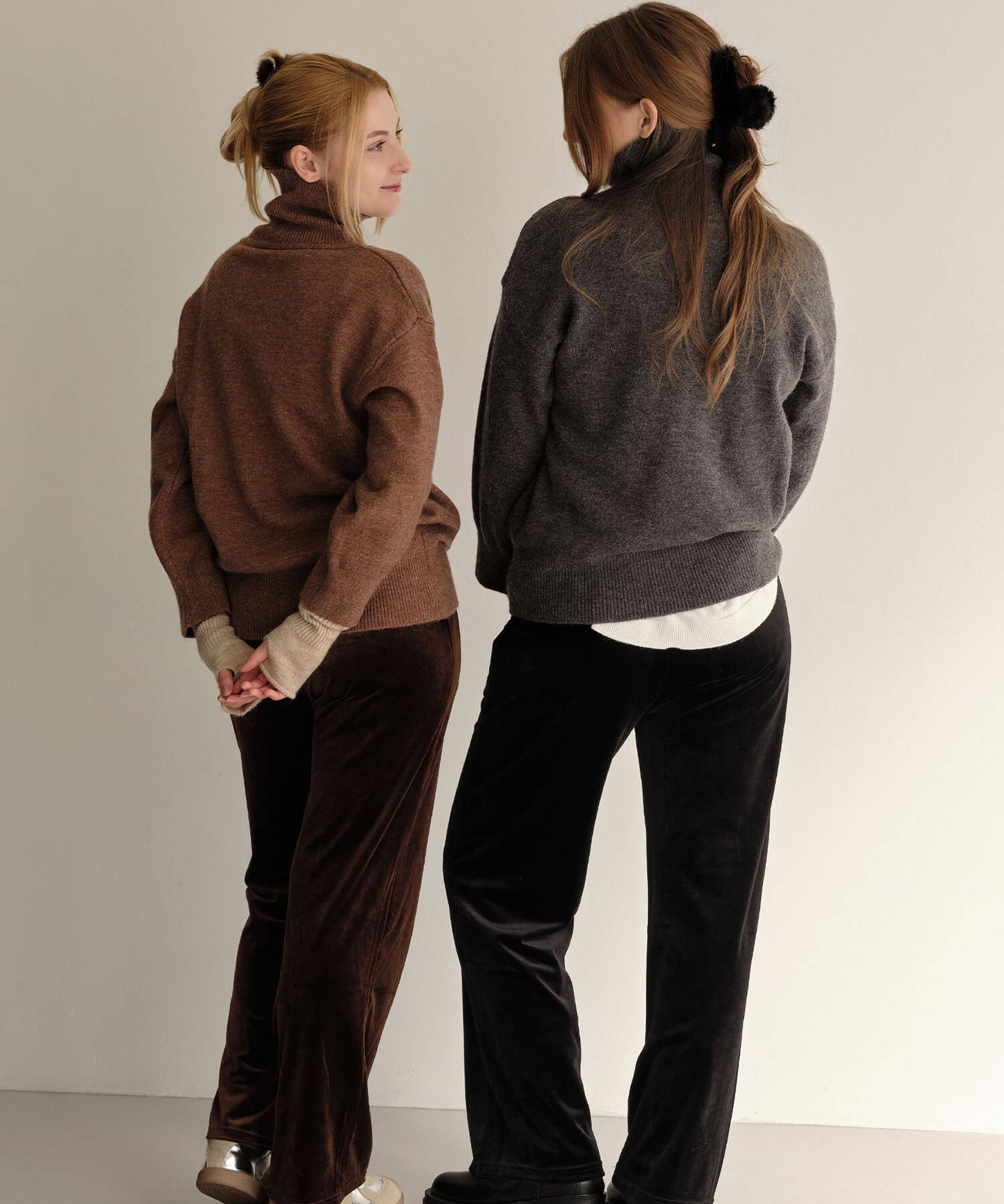 【MIA/ミア】タートルネックルーズニットPO