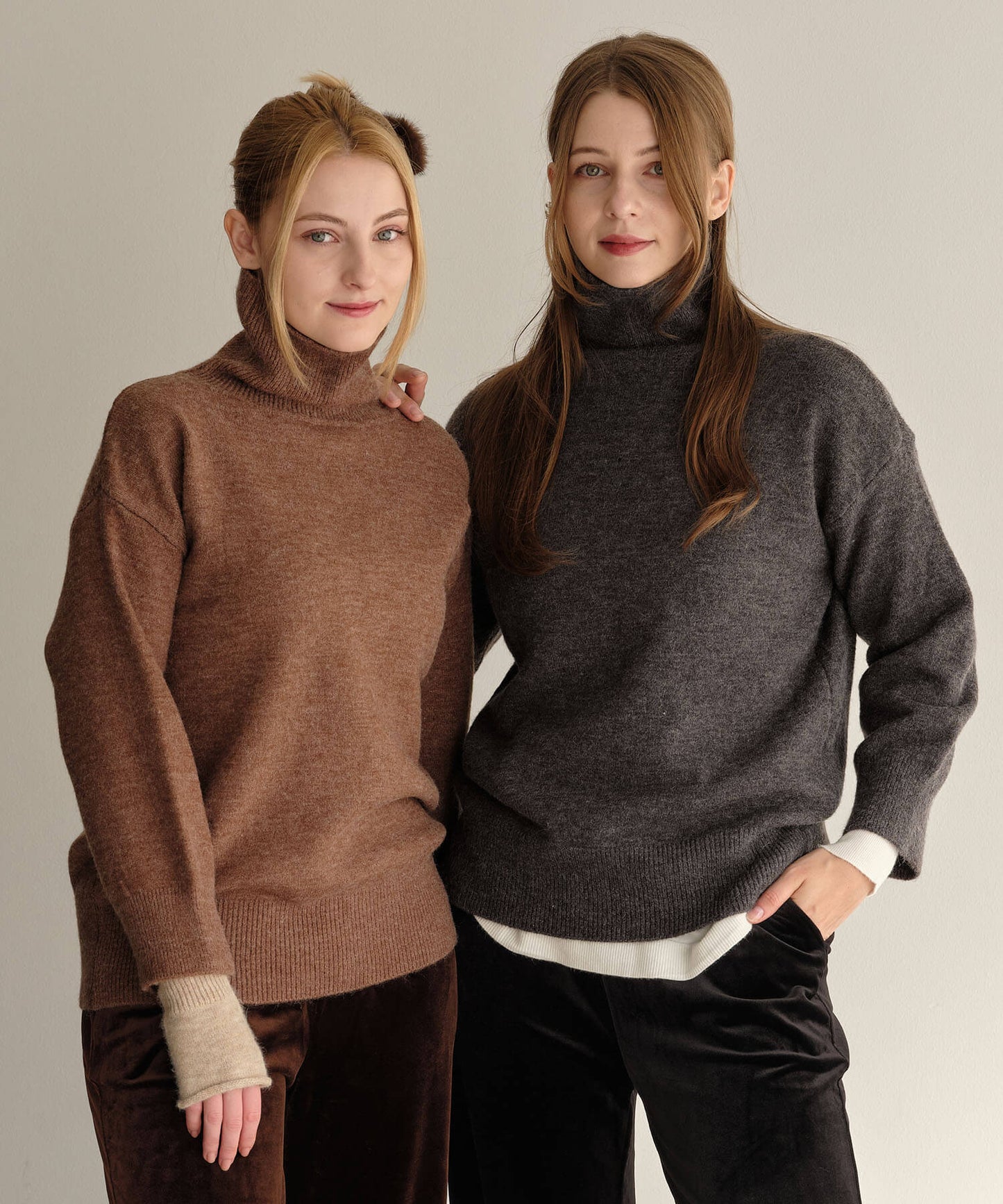 【MIA/ミア】タートルネックルーズニットPO