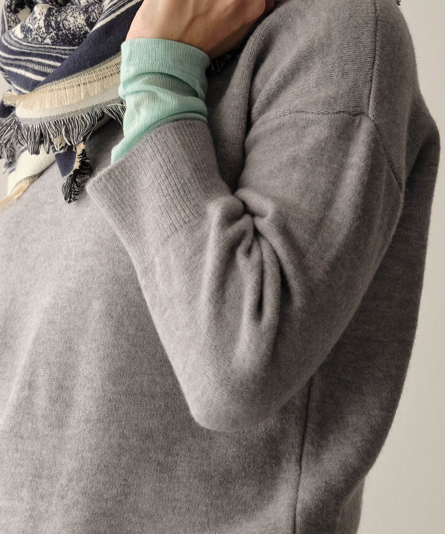 【MIA/ミア】タートルネッククロップドニットPO