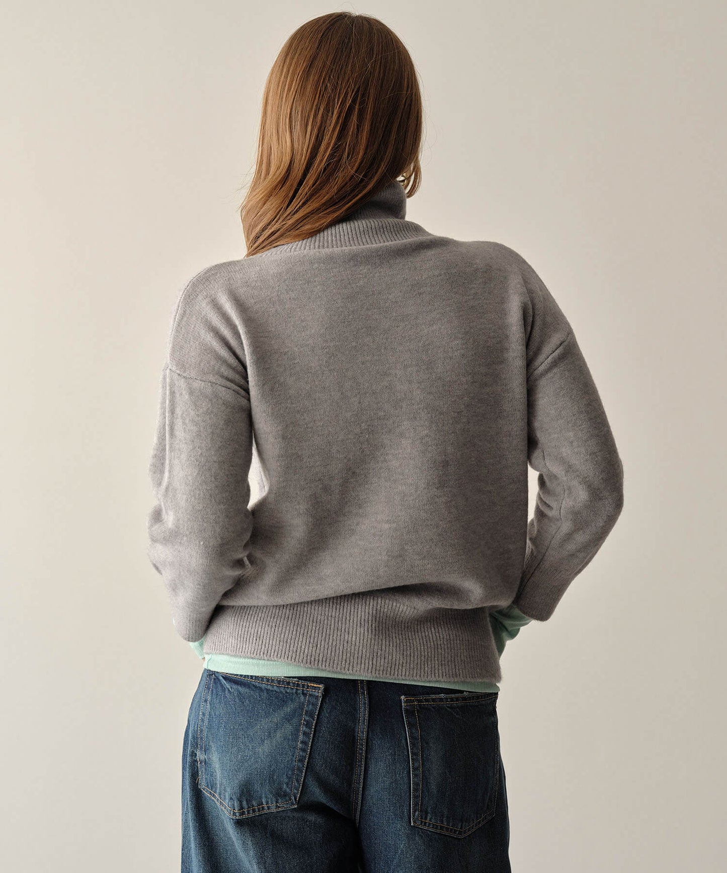 【MIA/ミア】タートルネッククロップドニットPO