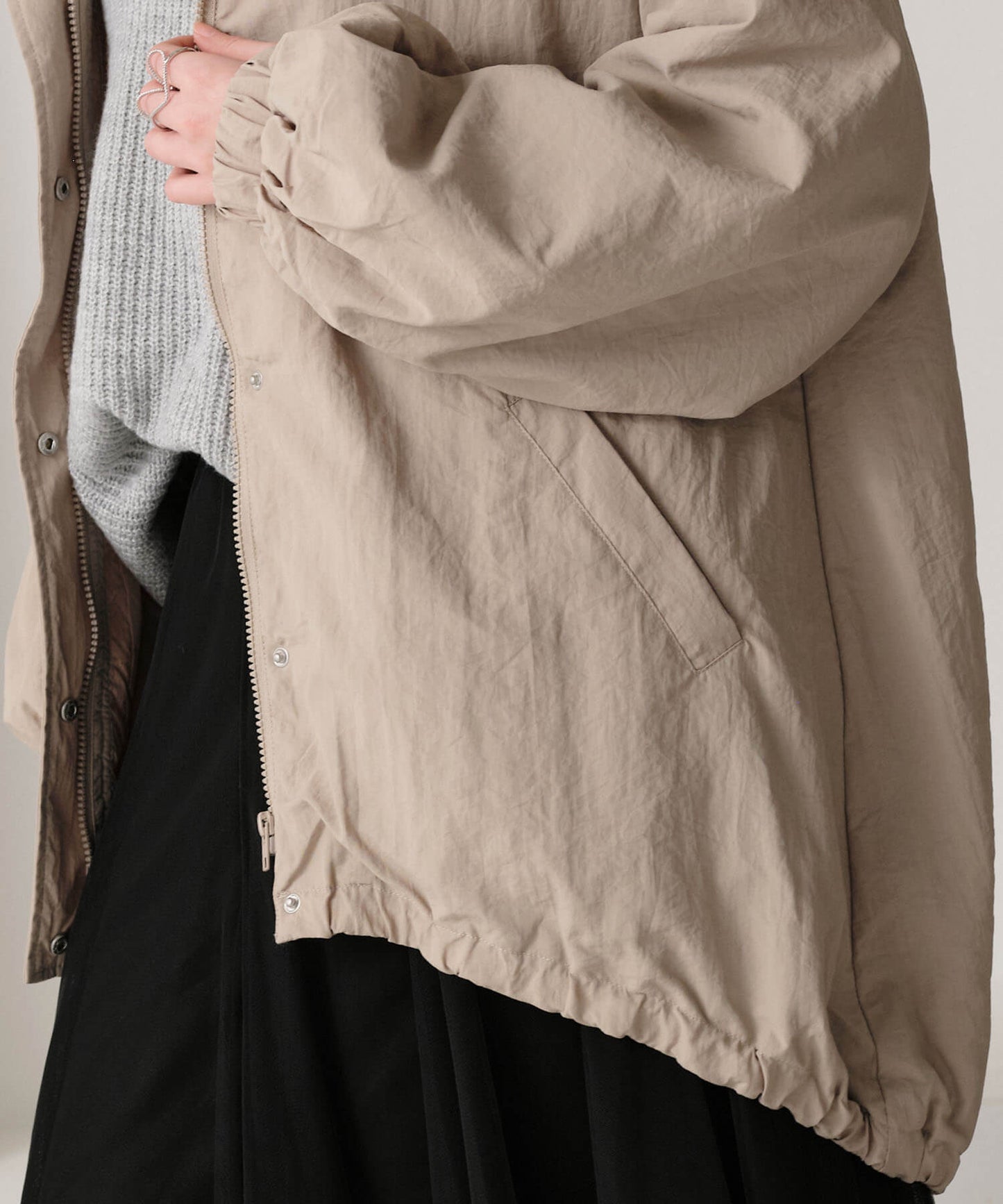 【MIA/ミア】スタンドカラーテイルライトアウター