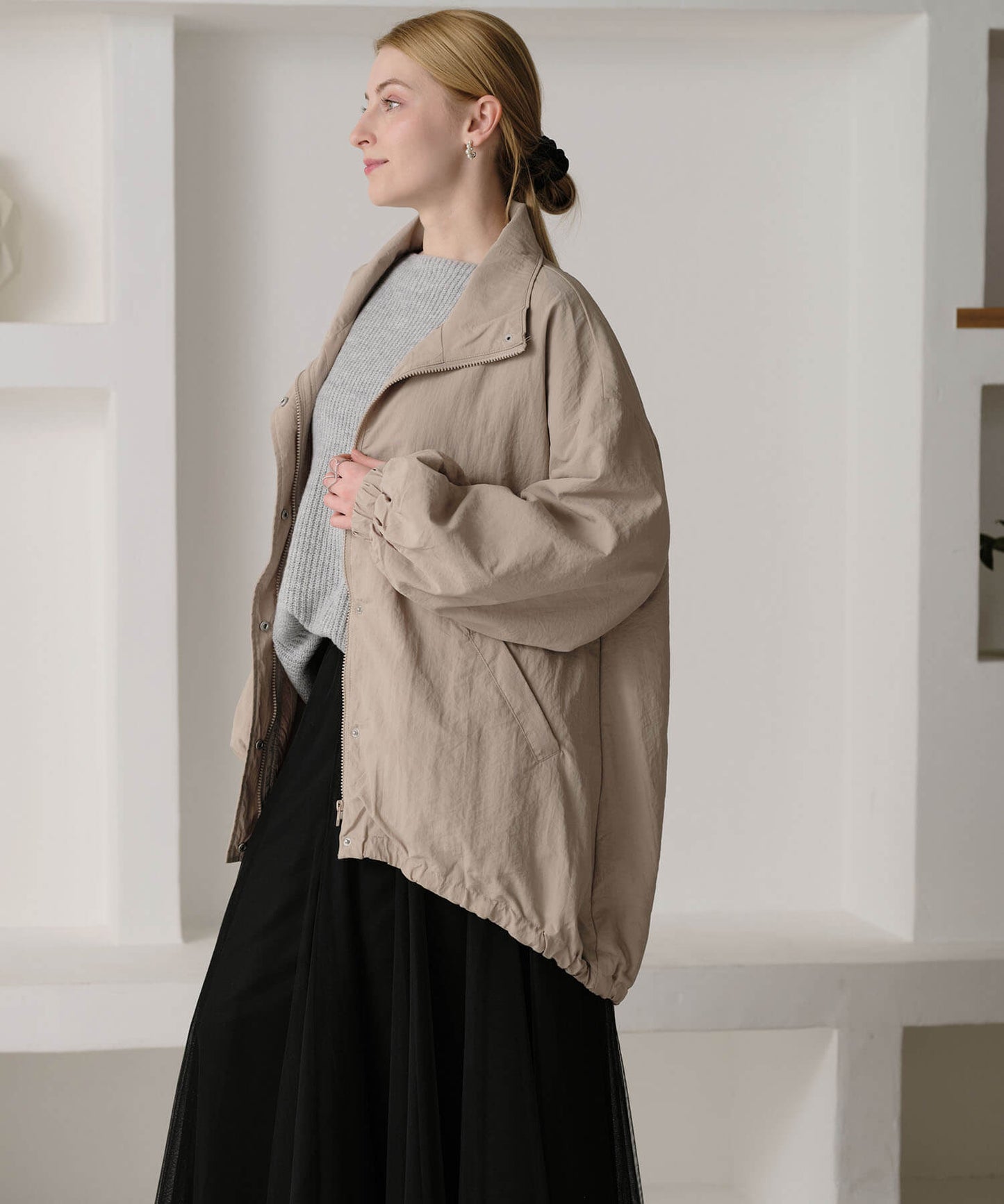 【MIA/ミア】スタンドカラーテイルライトアウター