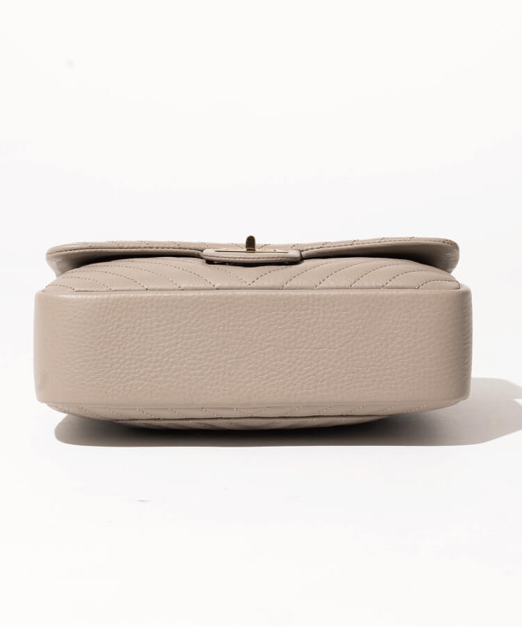 【ORNELLA/オルネラ】(NOVE-19)ラインキルティングチェーンバッグ(ゴールド金具)