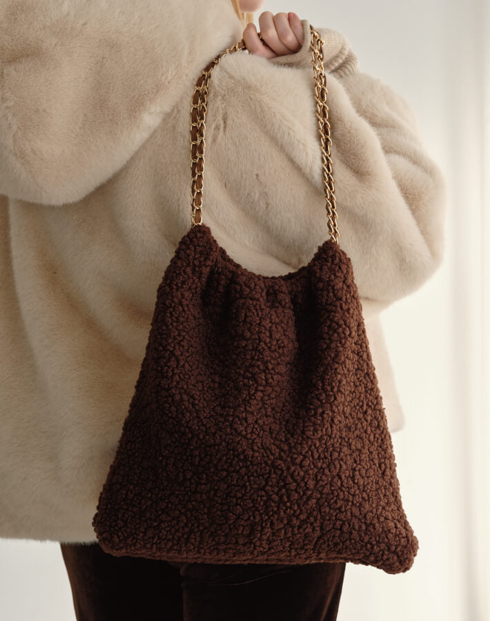 ボアチェーンバッグ