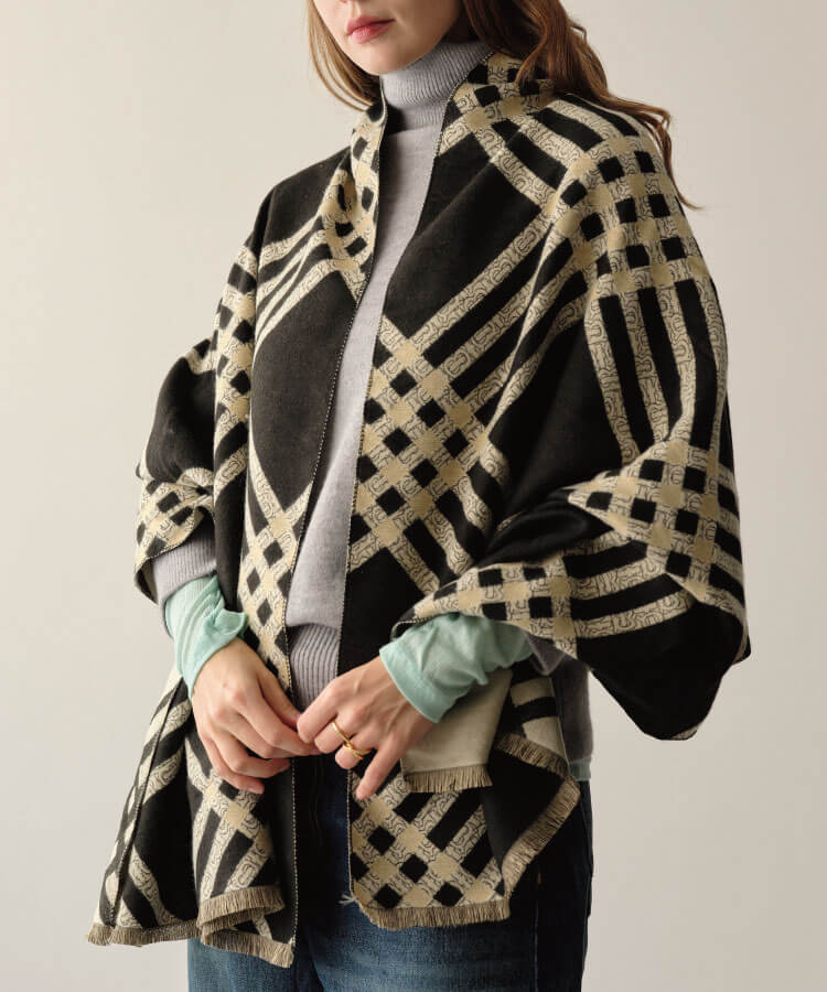 チェックデザイン柄ストール