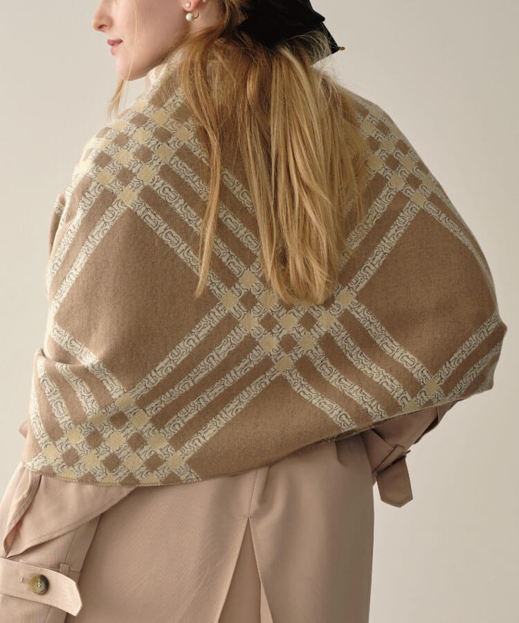 チェックデザイン柄ストール