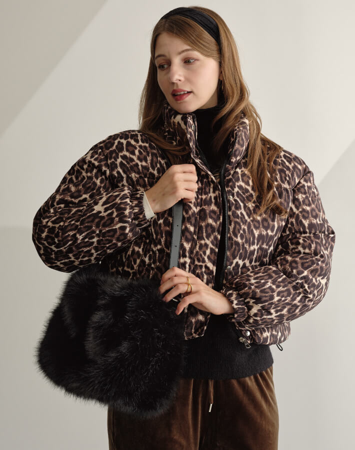 ボリュームファーショルダーバッグ