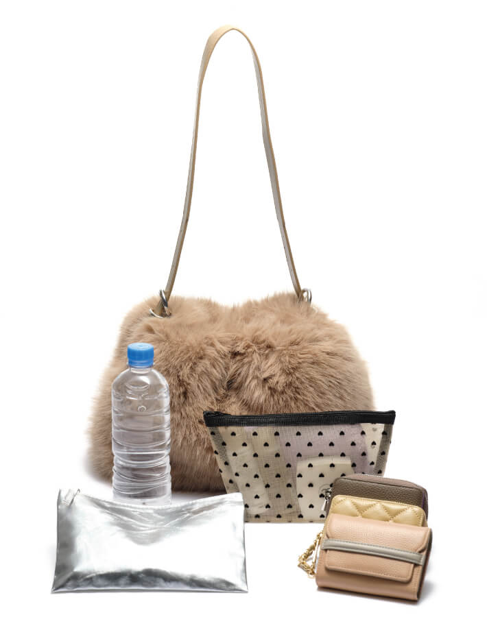 ボリュームファーショルダーバッグ