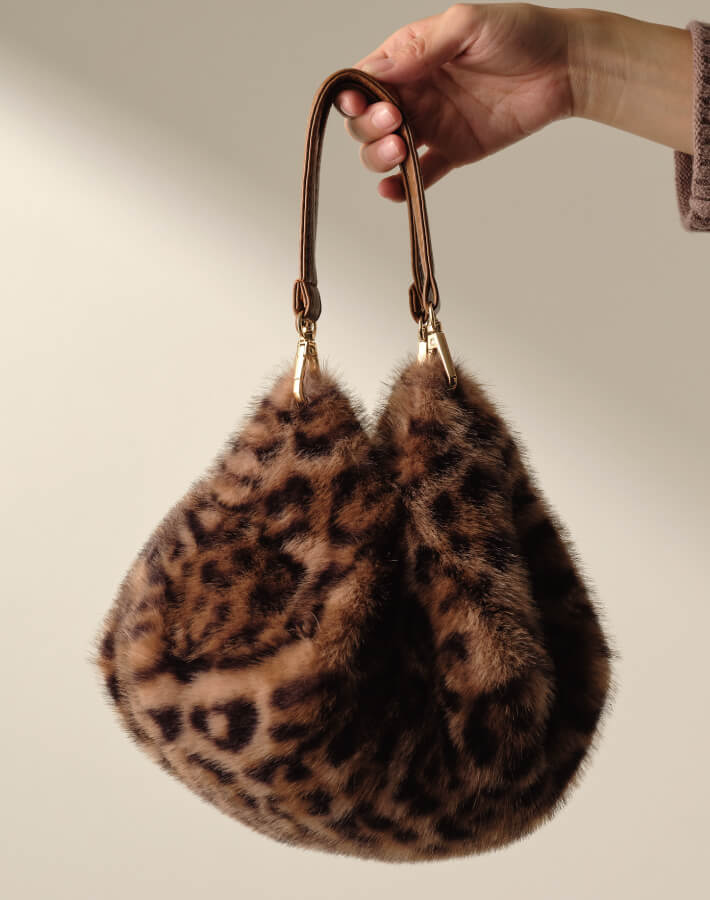 ポムポムファーバッグ