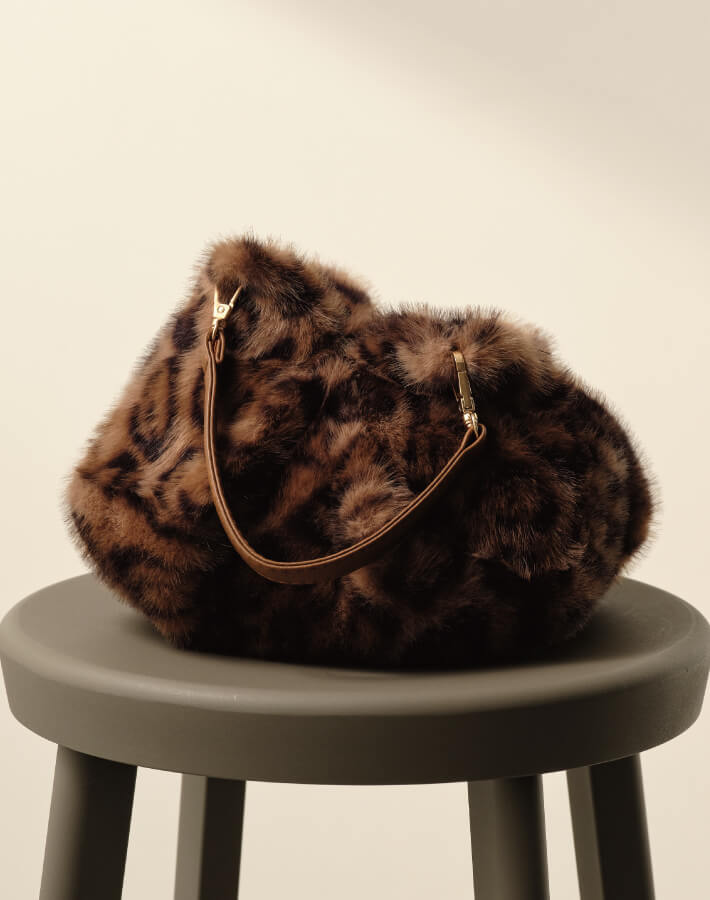 ポムポムファーバッグ