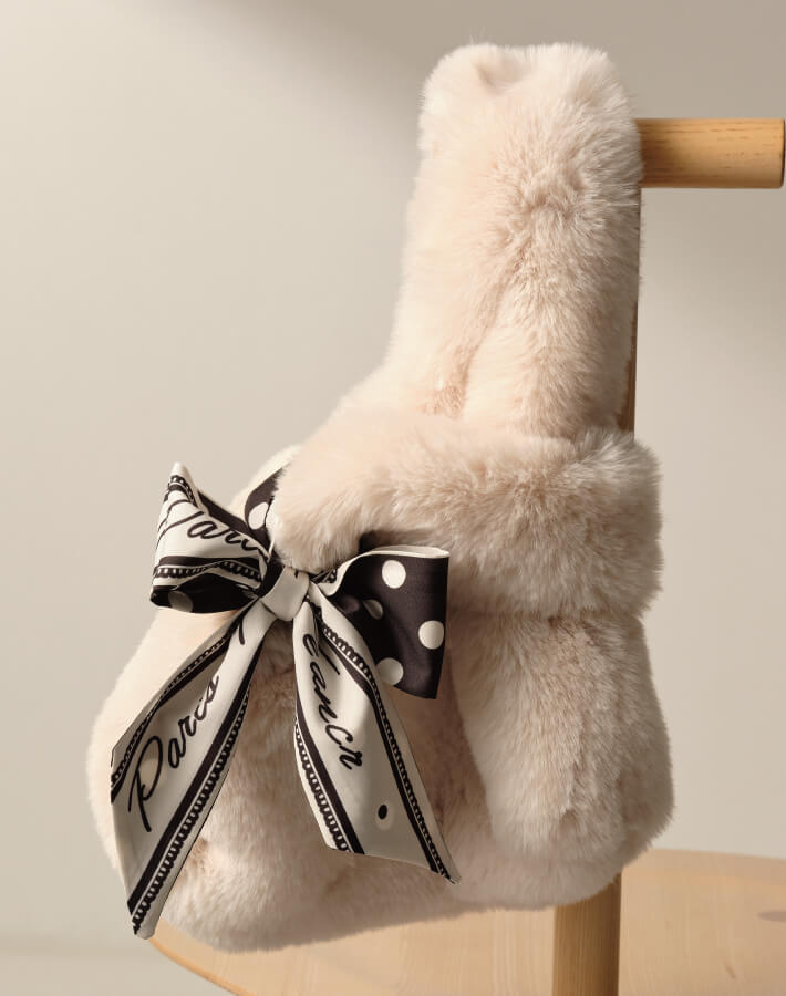 ファーワンハンドルバッグ