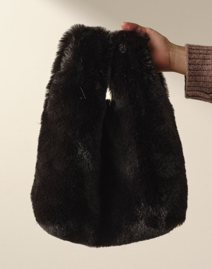 ファーワンハンドルバッグ