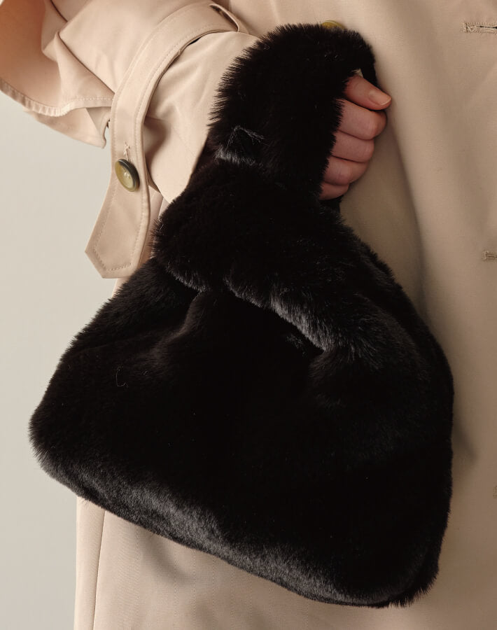 ファーワンハンドルバッグ