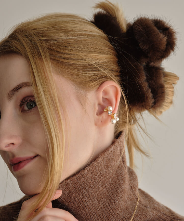 ファーヘアクリップハートチャーム付き