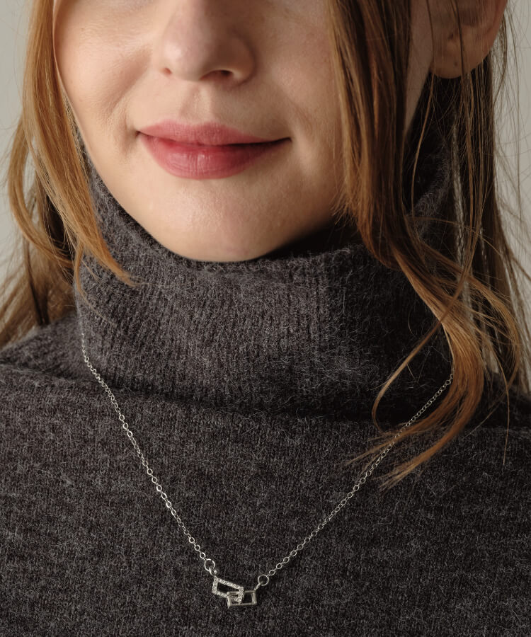 ツインリンクネックレス