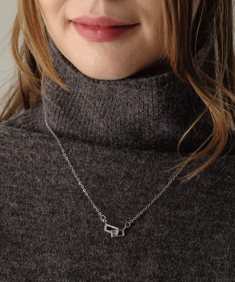 ツインリンクネックレス