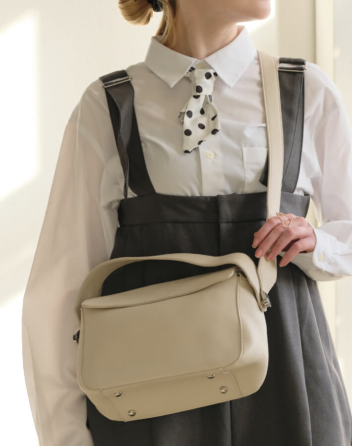 2WAYハンドルフラップバッグ（リボンスカーフ付き）