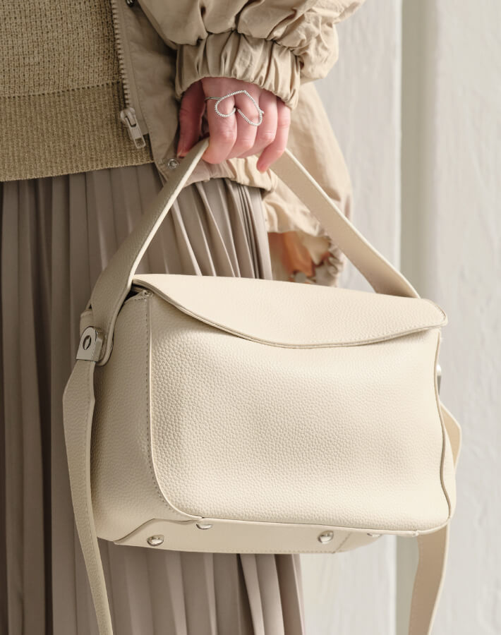 2WAYハンドルフラップバッグ（リボンスカーフ付き）