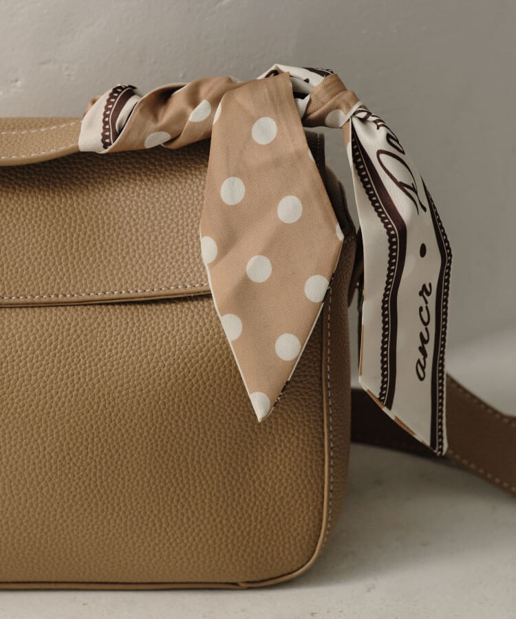 ドット柄リボンスカーフ