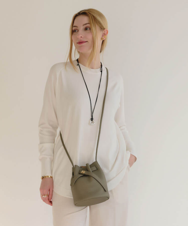 【30%OFF】リアルレザーキンチャクポシェット