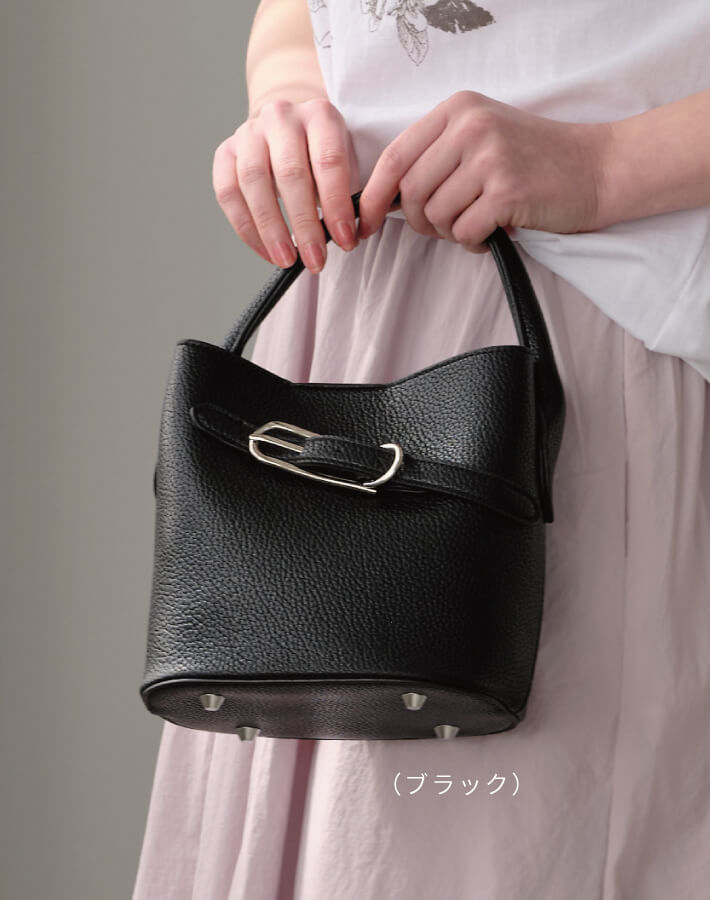 ベルトデザインバケットバッグ