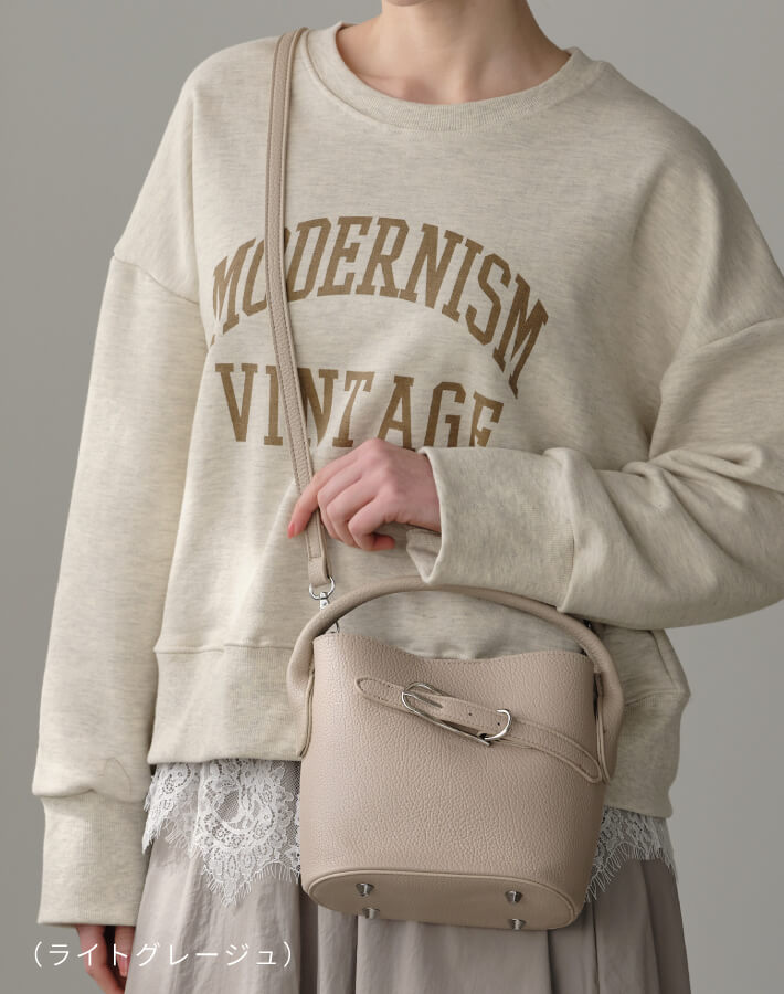 ベルトデザインバケットバッグ