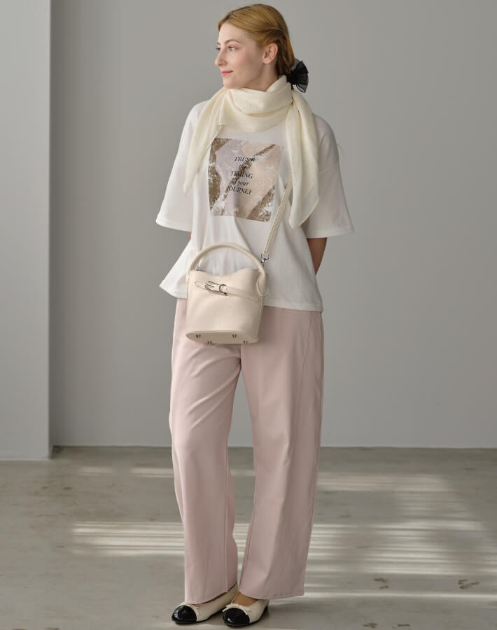 ベルトデザインバケットバッグ