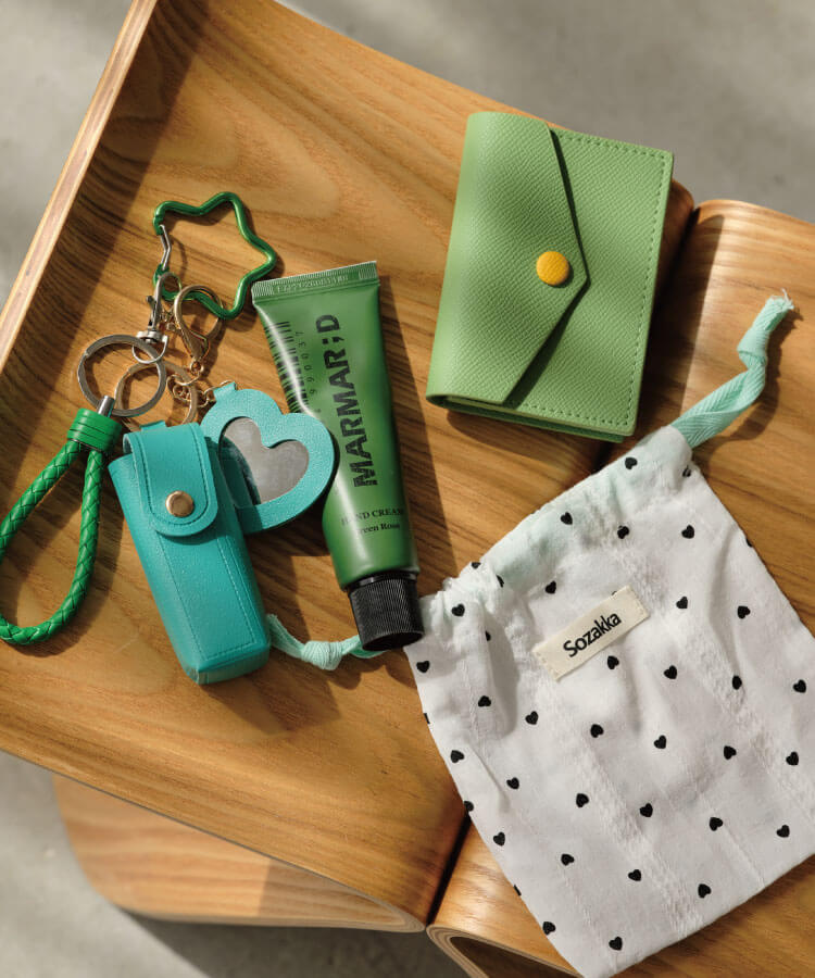 リアルレザーボタンカードケース