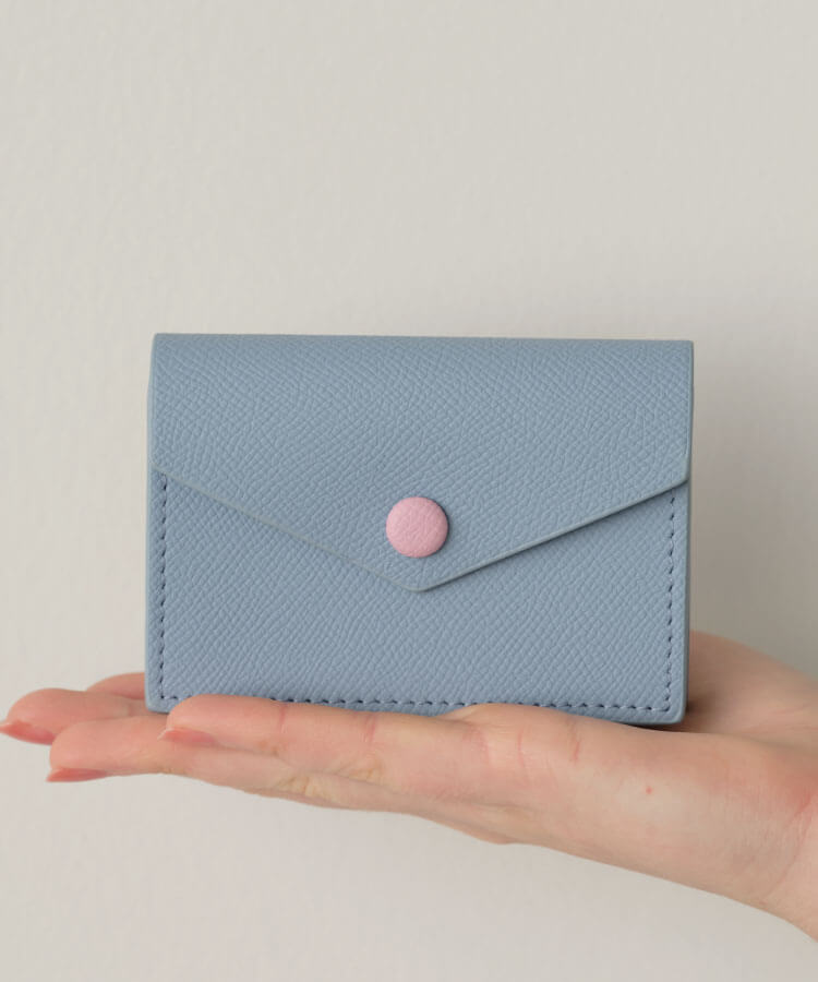 リアルレザーボタンカードケース