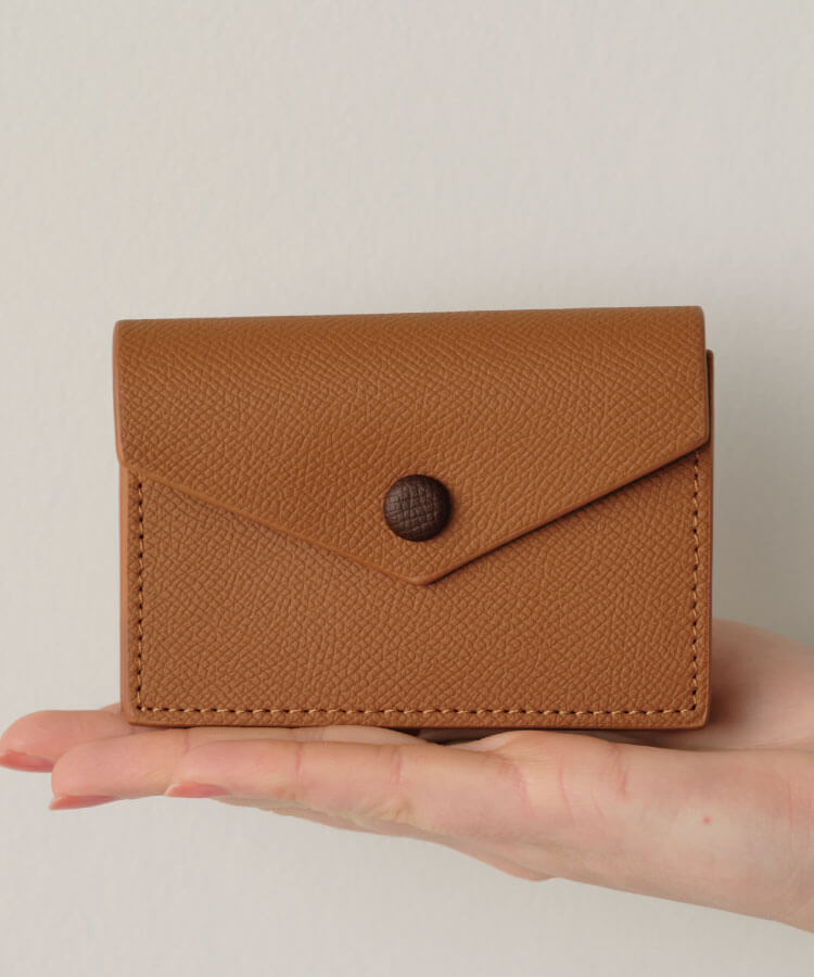 リアルレザーボタンカードケース