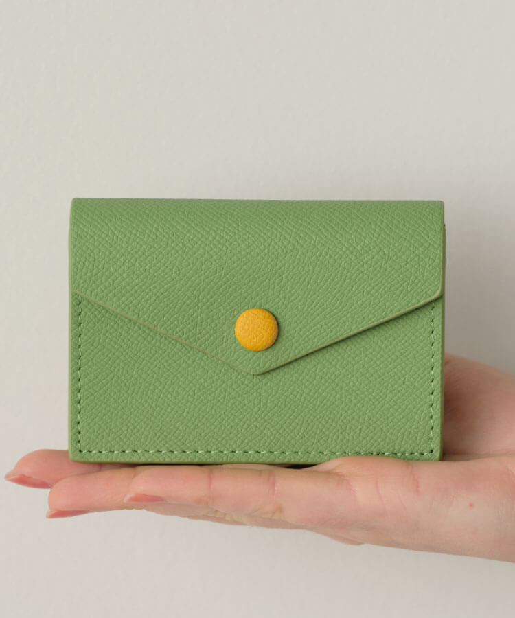 リアルレザーボタンカードケース