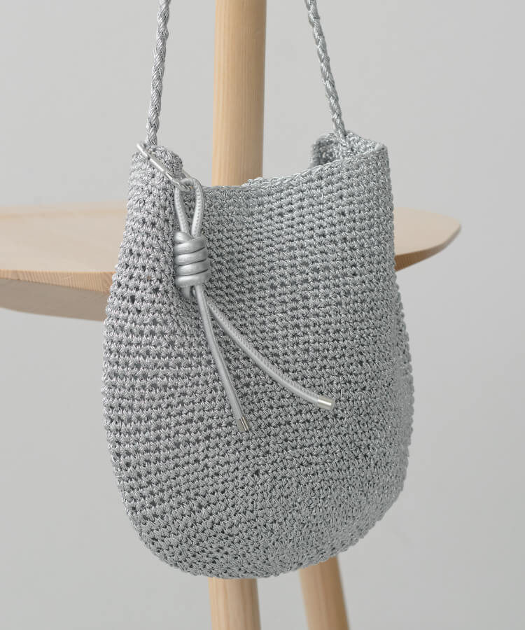 メッシュショルダーバッグ(カラフルノットストラップ付)