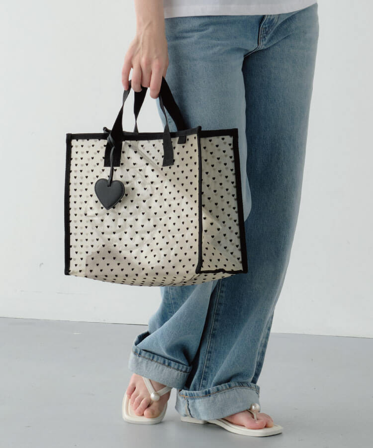 ハートフロッキートートバッグL(ハートチャーム付き)