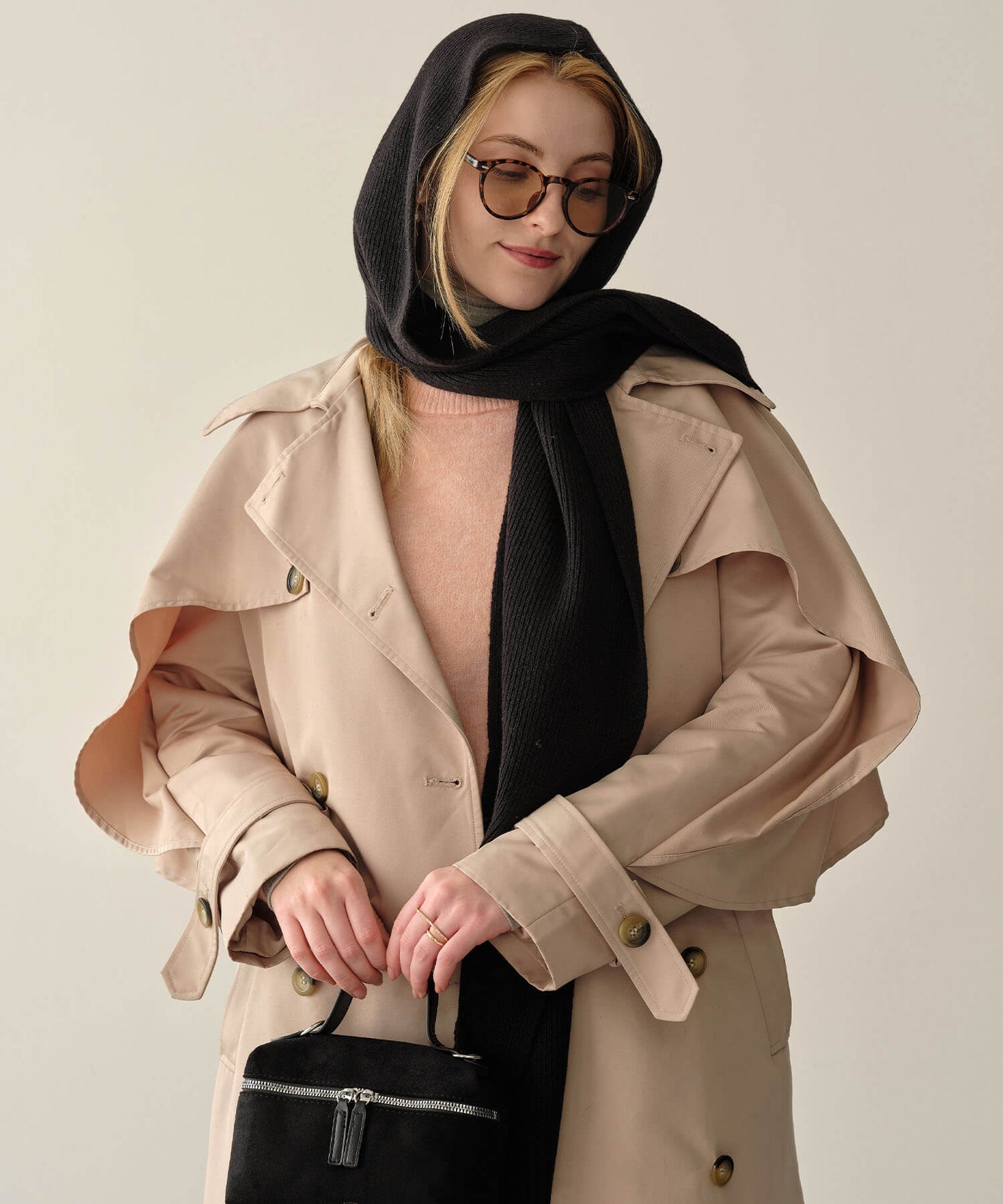 【MIA/ミア】フーディーマフラー