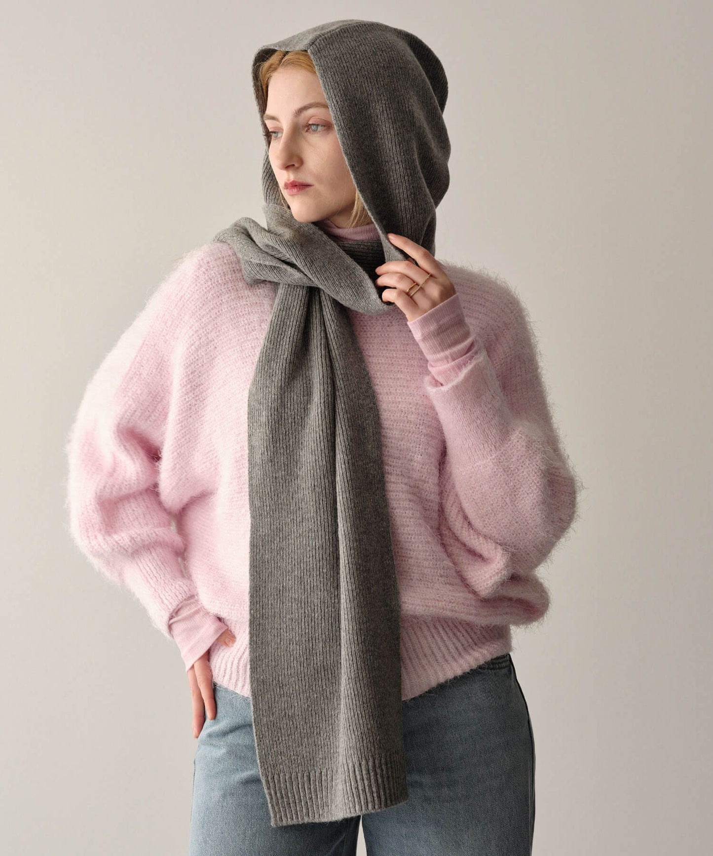 【MIA/ミア】フーディーマフラー