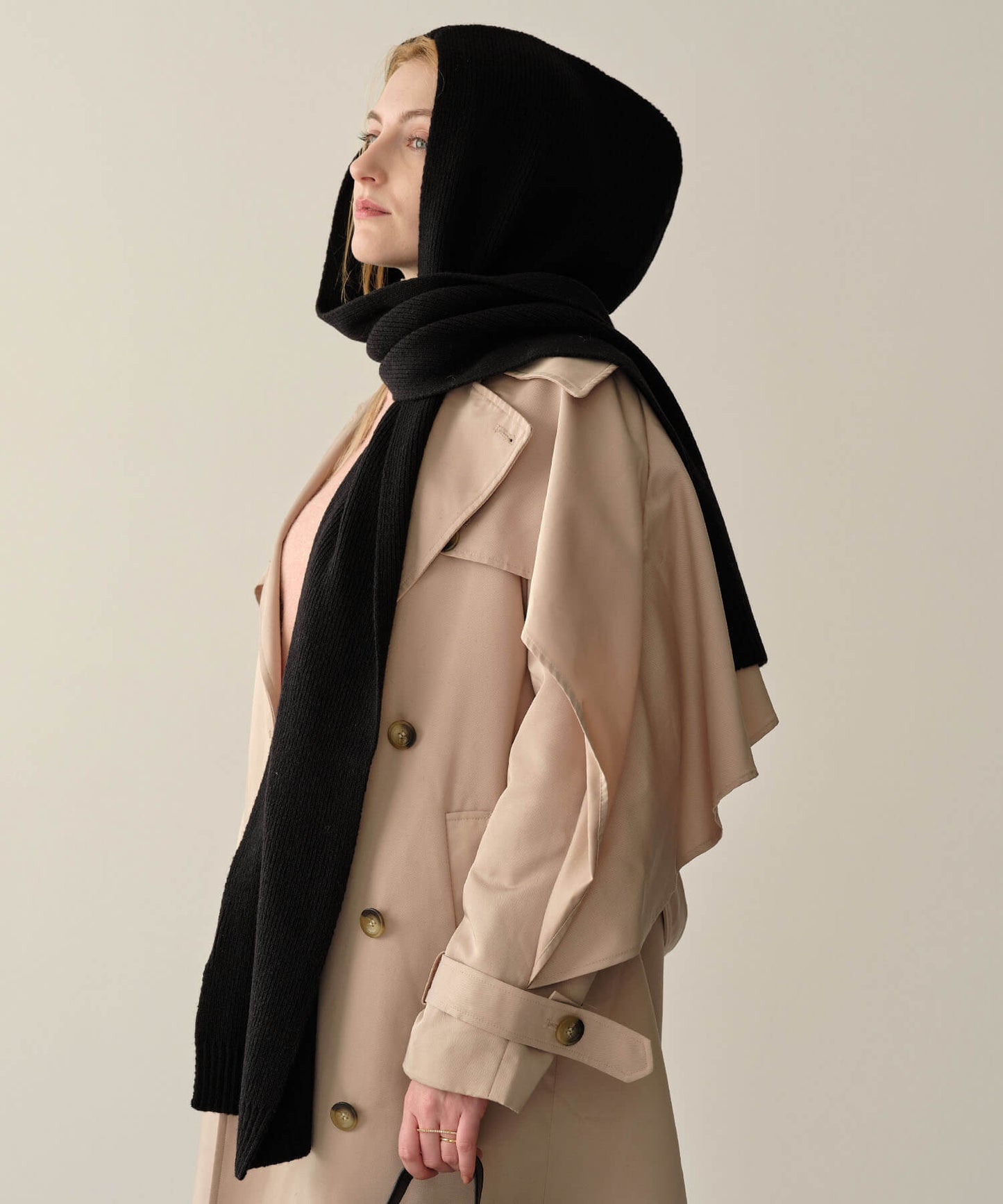 【MIA/ミア】フーディーマフラー