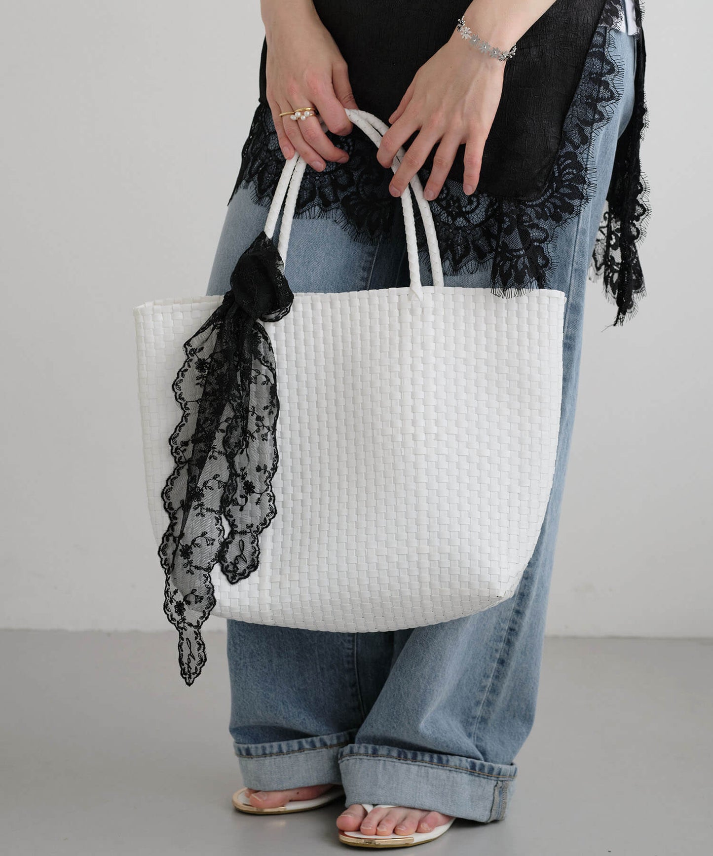 【ANOH】エアリートライアングルレーススカーフ