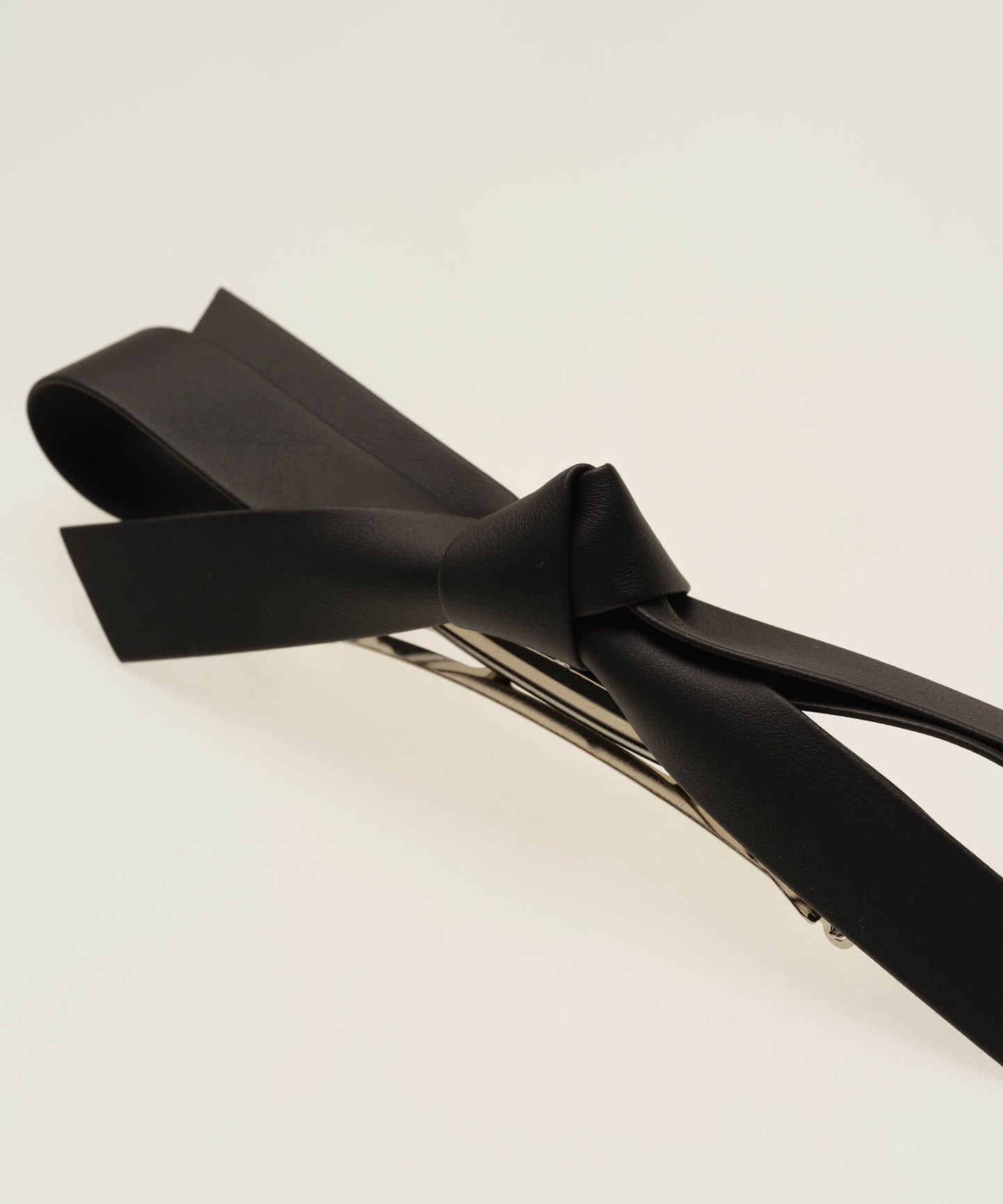 【ANOH】リボンバレッタ