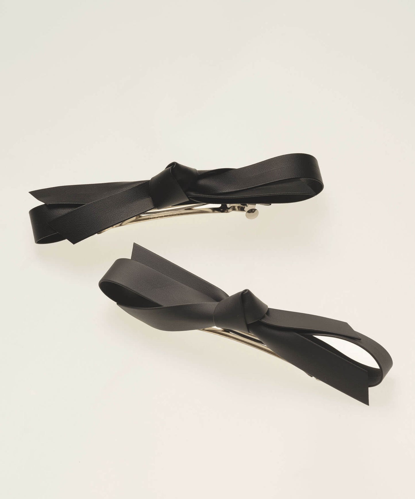 【ANOH】リボンバレッタ