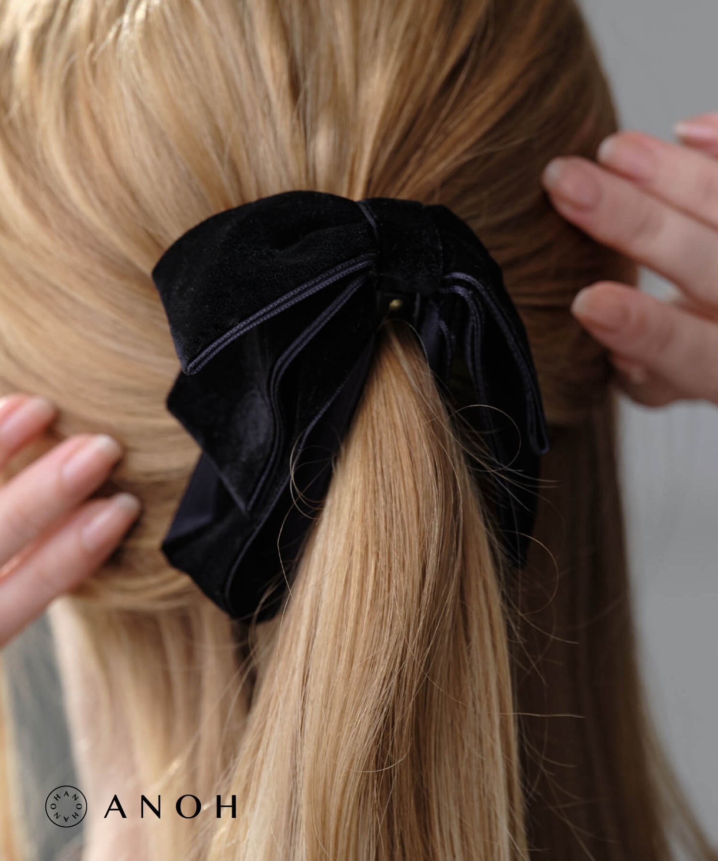 【ANOH】ベロアリボンバナナクリップ