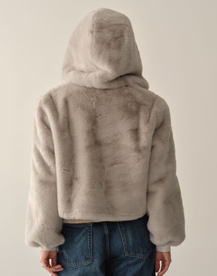 【MIA/ミア】ソフトファーフードジップJK