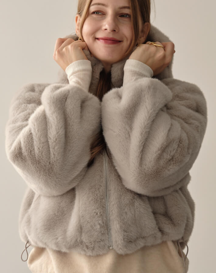 【MIA/ミア】ソフトファーフードジップJK