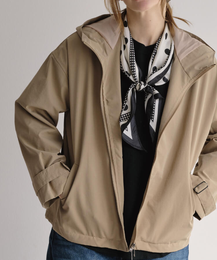 【MIA/ミア】フーディーライトアウター